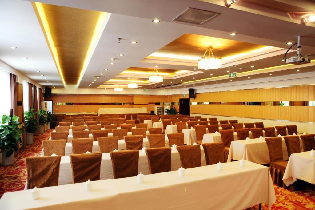 Tianhe Hotel Ченду Екстер'єр фото