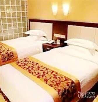 Tianhe Hotel Ченду Екстер'єр фото